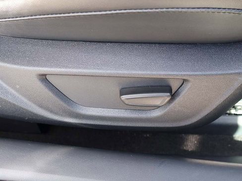 Used 2025 Ford Mustang Premium image 31