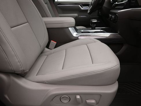 New 2026 Chevrolet Silverado 1500 LTZ w/ LTZ Premium Package image 28