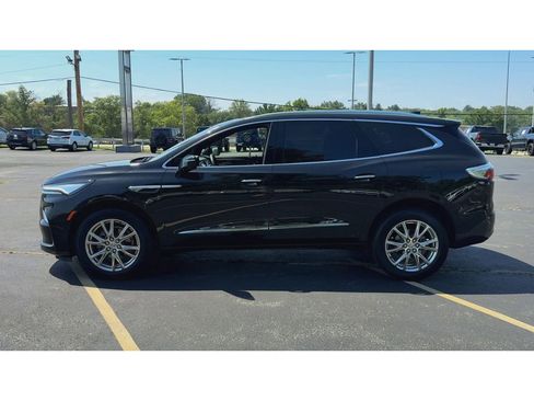 Certified 2023 Buick Enclave Essence w/ Experience Buick Package image 5