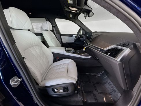 New 2026 BMW X7 xDrive40i image 31