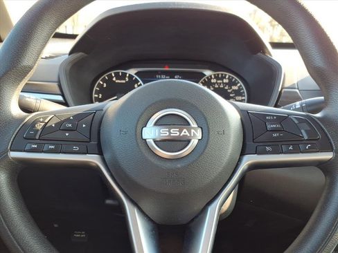 Used 2023 Nissan Altima 2.5 SV image 26