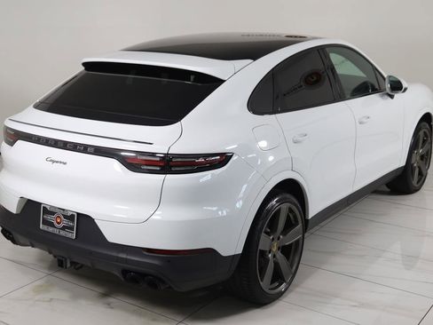 Used 2023 Porsche Cayenne Coupe image 90