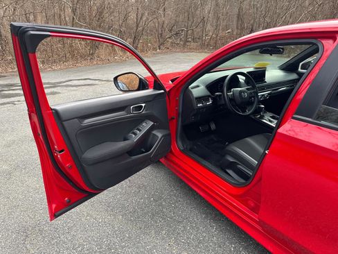 Used 2024 Honda Civic Sport image 11