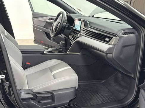 Certified 2025 Toyota Camry SE image 18
