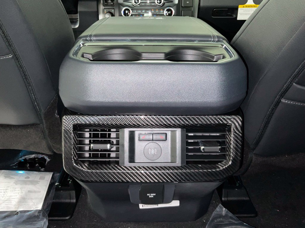 New 2026 Ford F250 Lariat w/ Black Appearance Package AWD/4WD image 18