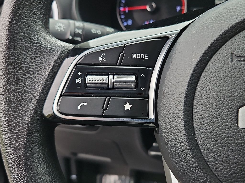 Certified 2023 Kia Forte LXS FWD image 21