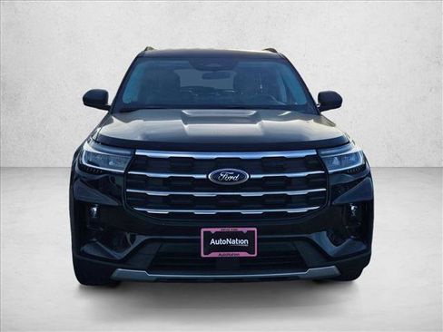New 2026 Ford Explorer Active w/ Active Comfort Package image 6
