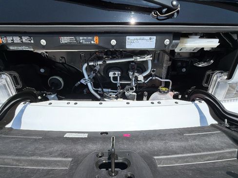 Used 2024 Chevrolet Brightdrop 400 w/ Commercial Equipment Package AWD/4WD image 34