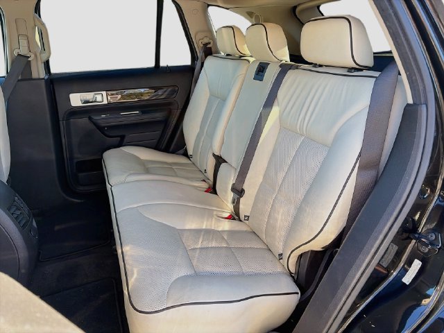 Used 2010 Lincoln MKX AWD image 19