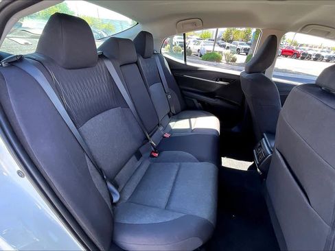 Used 2025 Toyota Camry LE image 19