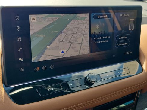 New 2026 Nissan Rogue Platinum image 24