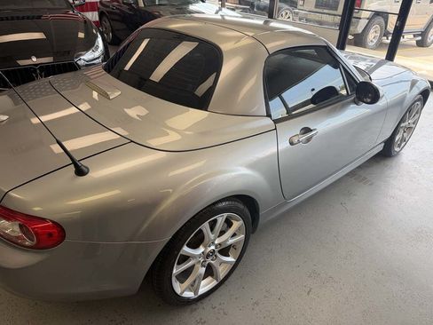 Used 2015 MAZDA MX-5 Miata Grand Touring w/ Premium Package RWD image 2