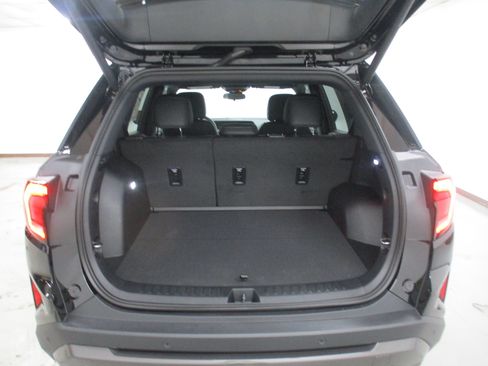 New 2026 GMC Terrain Elevation w/ Elevation Premium Package FWD image 10