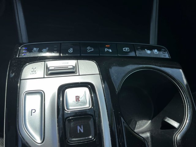 Used 2022 Hyundai Tucson Limited AWD/4WD image 32