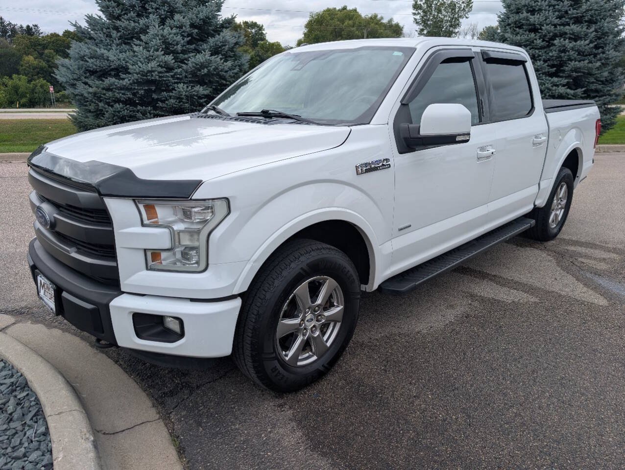 Used 2015 Ford F150 Lariat w/ Equipment Group 502A Luxury AWD/4WD image 5