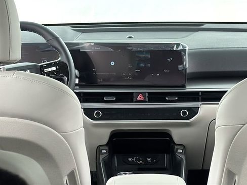 New 2026 Kia Sorento EX w/ EX Premium Package AWD/4WD image 18