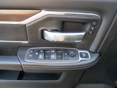 Used 2022 RAM 3500 Laramie image 20