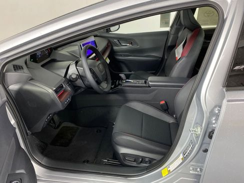 New 2026 Toyota Prius XSE Premium image 7