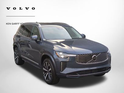 New 2026 Volvo XC90 B5 Core