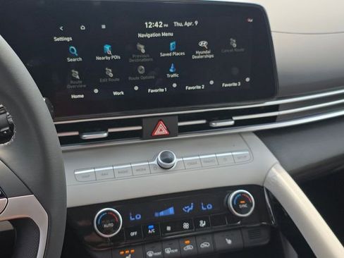 New 2026 Hyundai Elantra Limited FWD image 9