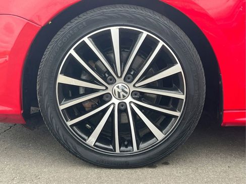 Used 2016 Volkswagen Jetta Sport FWD image 23