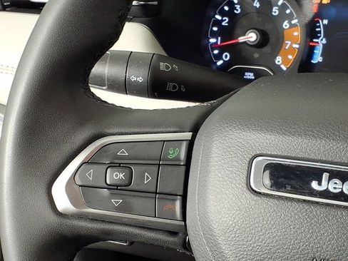 Used 2024 Jeep Compass Limited AWD/4WD image 21
