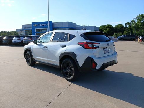 Used 2024 Subaru Crosstrek 2.0i AWD/4WD image 6