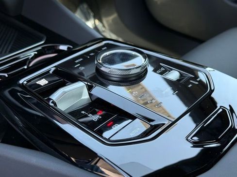 New 2026 BMW 530i w/ Premium Package RWD image 23