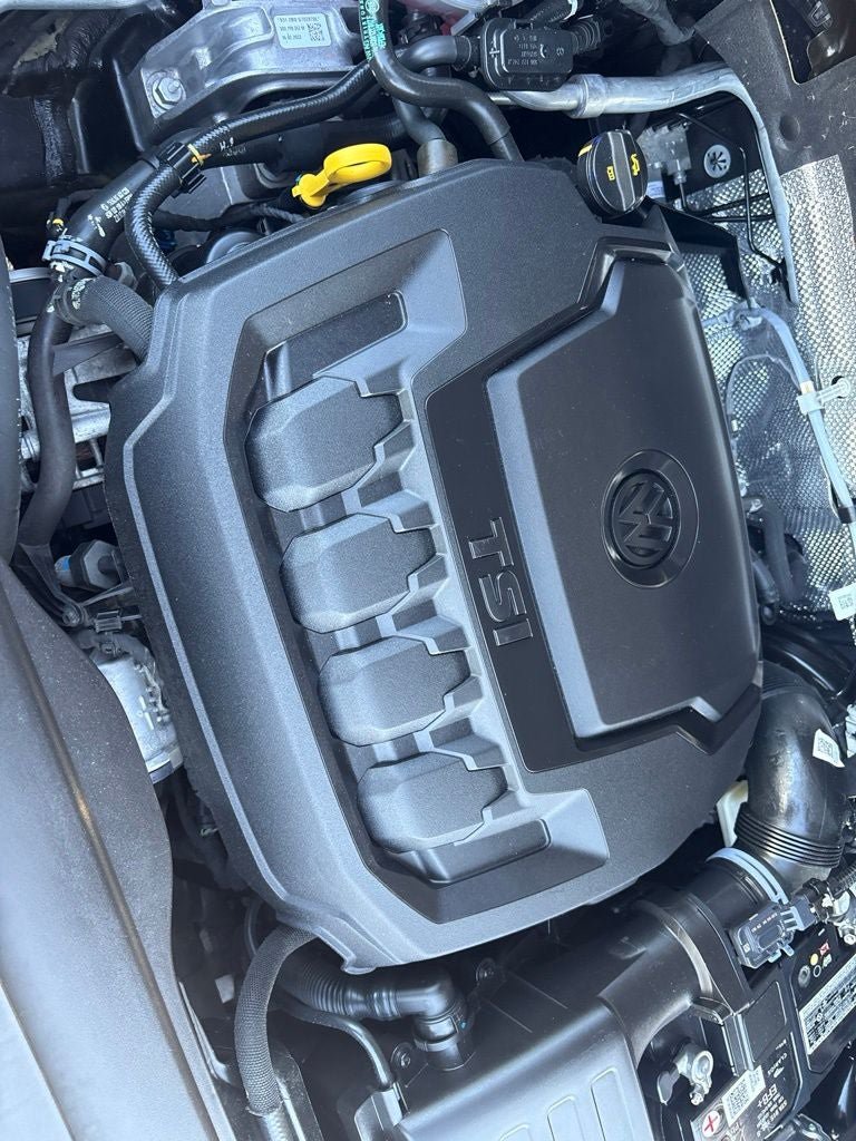 Used 2022 Volkswagen Tiguan SEL Premium R-Line AWD/4WD image 39