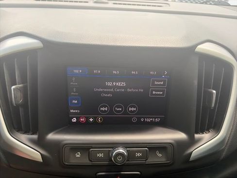 Used 2020 GMC Terrain SLE w/ Driver Convenience Package FWD image 22