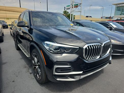 Certified 2023 BMW X5 sDrive40i w/ Premium Package RWD image 1