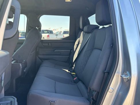 Used 2025 Toyota Tacoma SR image 8