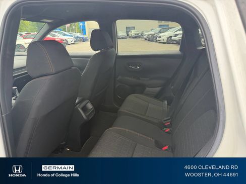 Used 2024 Honda HR-V Sport image 12