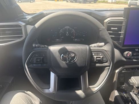 New 2026 Toyota Tundra Limited AWD/4WD image 15