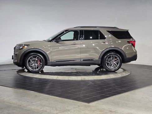 New 2026 Ford Explorer ST w/ Sun And Sound Package AWD/4WD image 7