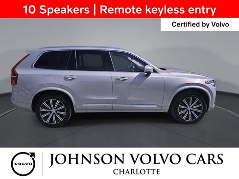 Used 2025 Volvo XC90 B5 Core AWD/4WD image 4