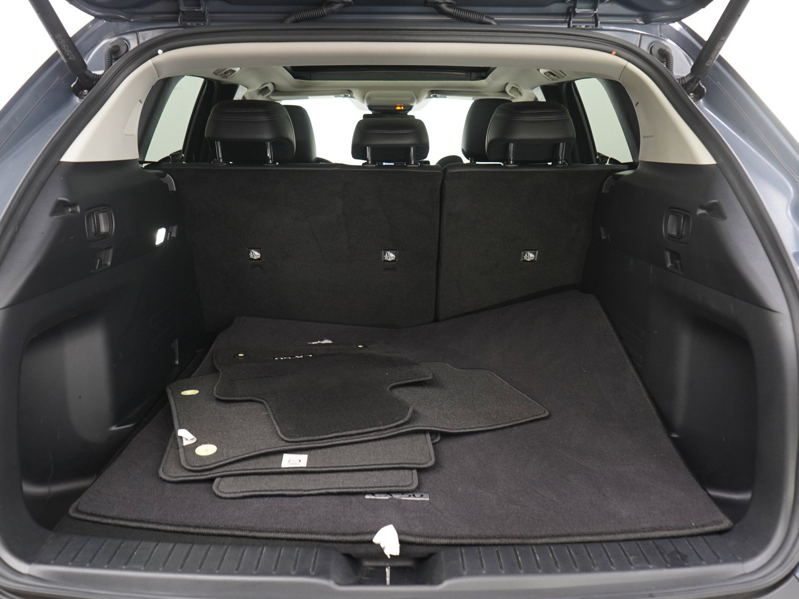 Used 2025 MAZDA CX-50 AWD 2.5 S w/ Cargo Package image 9