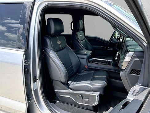 Used 2024 Ford F250 Platinum AWD/4WD image 9
