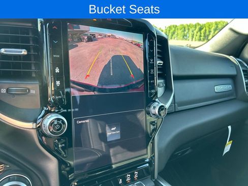 New 2026 RAM 1500 4x4 Crew Cab image 22