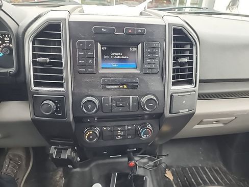 Used 2017 Ford F150 XLT image 17