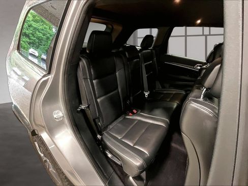Used 2017 Jeep Grand Cherokee Limited AWD/4WD image 25