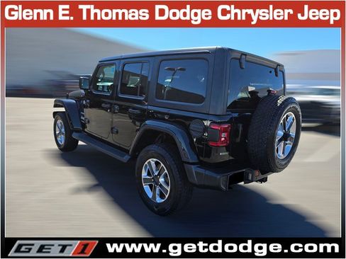 Certified 2021 Jeep Wrangler Unlimited Sahara image 9