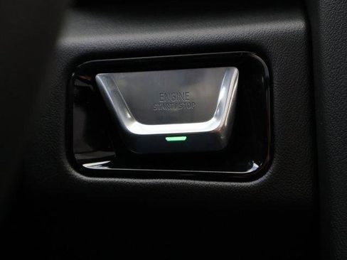 New 2026 GMC Yukon XL Denali w/ Sun & Power Step Package image 31