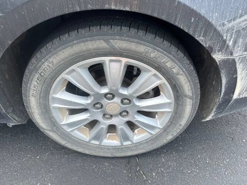Used 2013 Buick LaCrosse FWD image 6