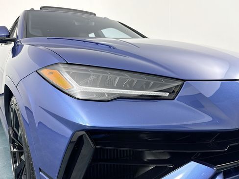 Used 2024 Lamborghini Urus S AWD/4WD image 43