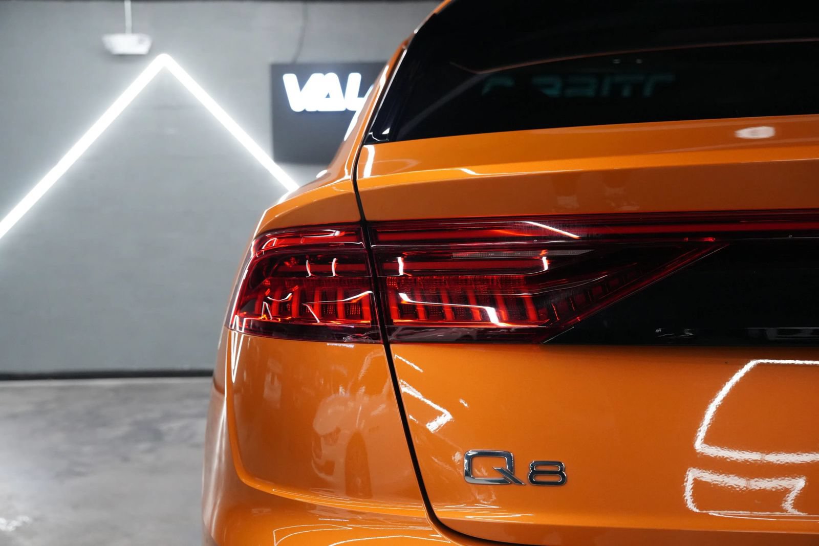 Used 2020 Audi Q8 Premium Plus w/ Premium Plus Package AWD/4WD image 22