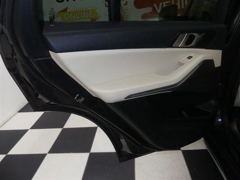 Used 2022 BMW X5 xDrive40i w/ Premium Package image 27