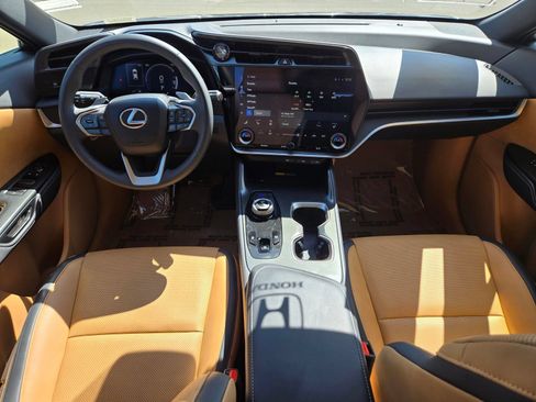 Used 2024 Lexus RZ 300e Premium FWD image 18
