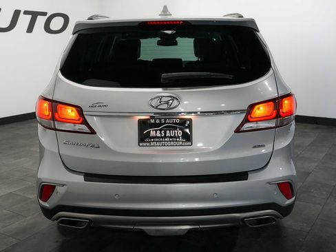 Used 2018 Hyundai Santa Fe FWD image 5