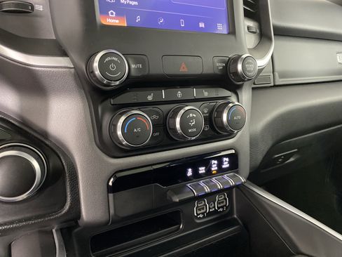 Used 2022 RAM 1500 Big Horn image 31